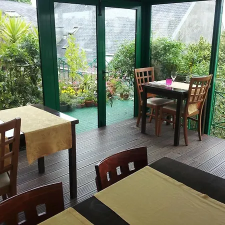 Cit'hotel Du Port Rhu Hotel