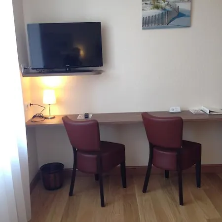 Citotel Du Port Rhu 2*